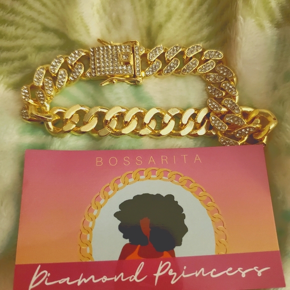 **SOLD** NWOT Rhinestone Cuban Link Bracelet - Picture 2 of 6